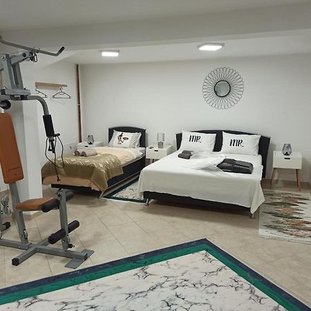 Apartment Smile 2 โมสตาร์ ภายนอก รูปภาพ